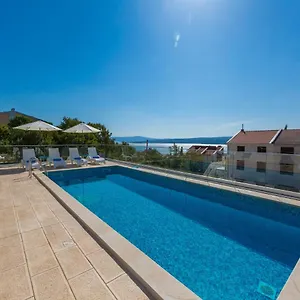  Apartment Grande